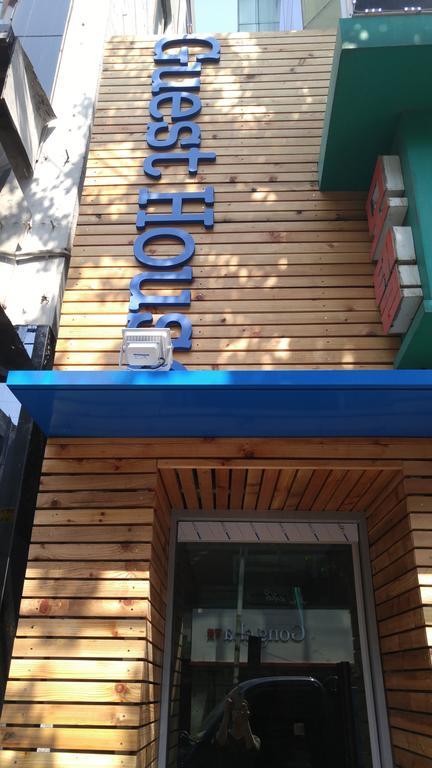 Embassy Guesthouse Itaewon Seoul Bagian luar foto