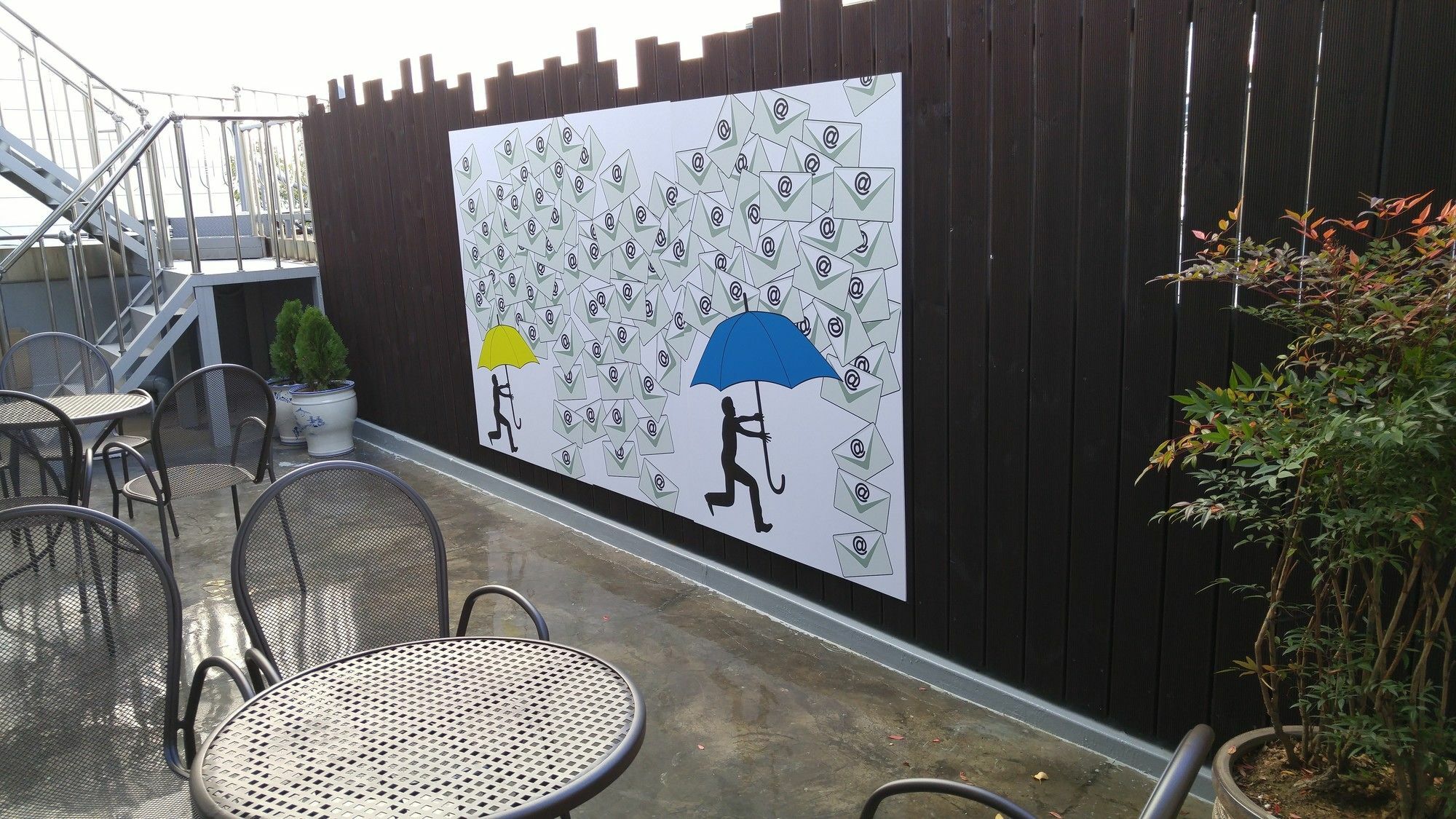 Embassy Guesthouse Itaewon Seoul Bagian luar foto